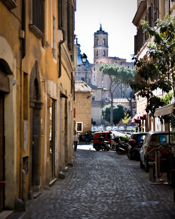 Madonna Dei Monti Apartment Rome Bagian luar foto